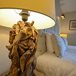 Hotel Au Comte De Mercy 4*