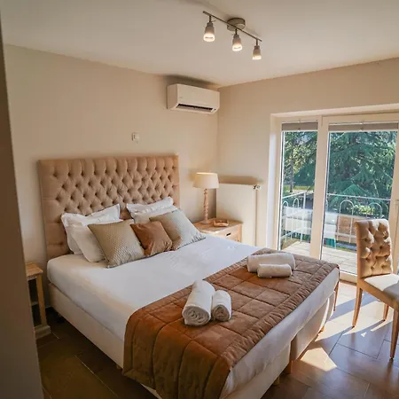 Hotel Au Comte De Mercy