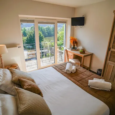 Au Comte De Mercy Hotel 4*