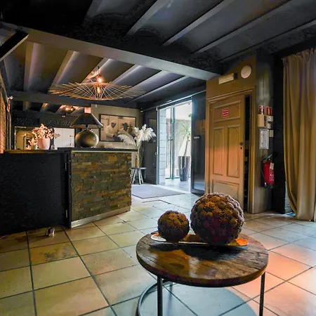 Hotel Au Comte De Mercy Hotel