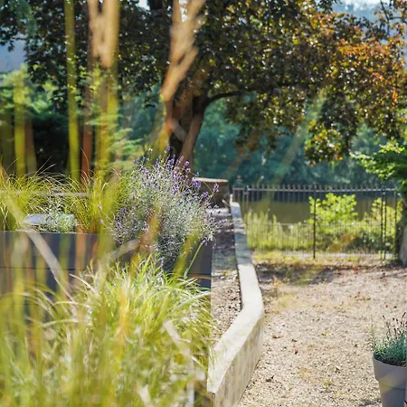 Au Comte De Mercy Hotel 4*