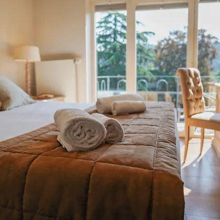 Au Comte De Mercy Hotel