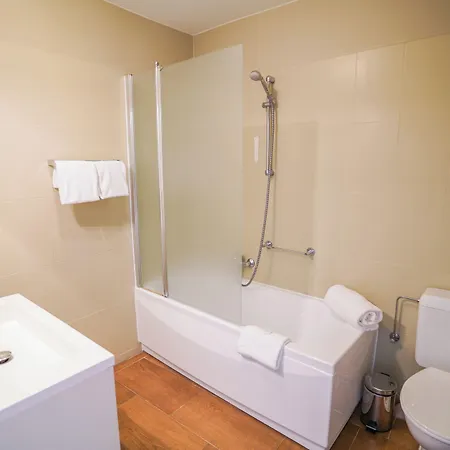 Hotel Au Comte De Mercy Hotel Oupeye