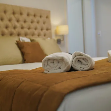 Hotel Au Comte De Mercy 4*