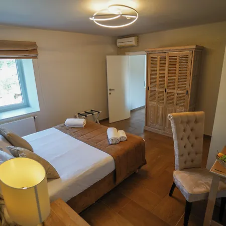 Hotel Au Comte De Mercy