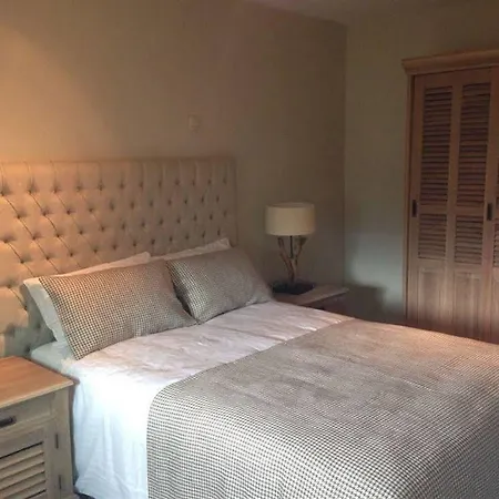 Au Comte De Mercy Hotel 4*