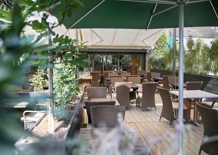 Au Comte De Mercy Hotel