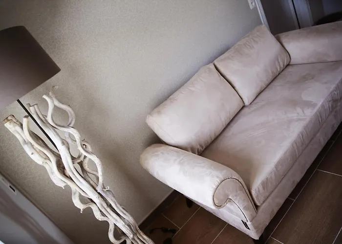 Au Comte De Mercy Hotel