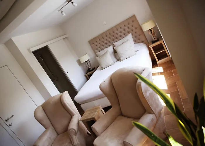 Au Comte De Mercy Hotel