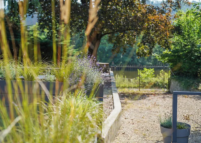 Au Comte De Mercy Hotel 4*