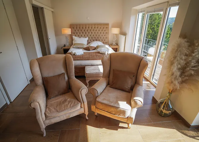 Hotel Au Comte De Mercy